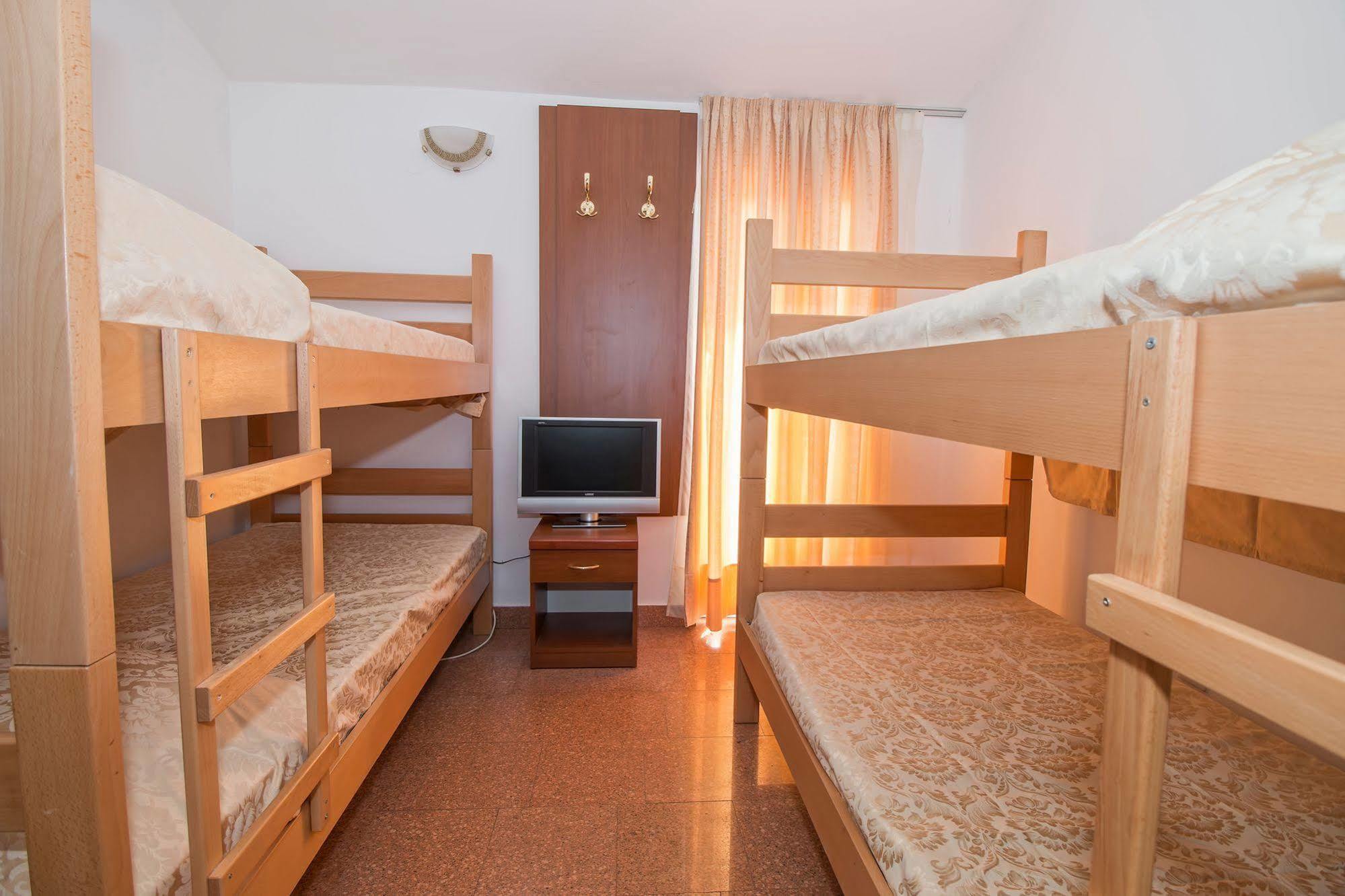 Hotel Hygge Biograd Na Moru Exterior foto
